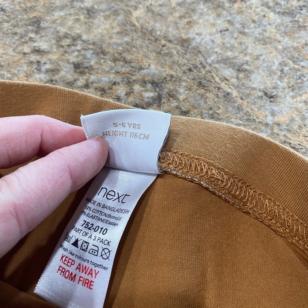 Next Outfit - Picture 10 of 11